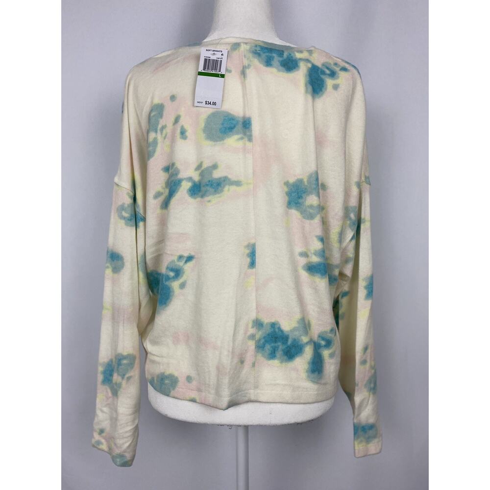 Freshman Juniors' Cozy Tie-Dyed V-Neck Top White Size Large Women A004618 - Picture 4 of 5